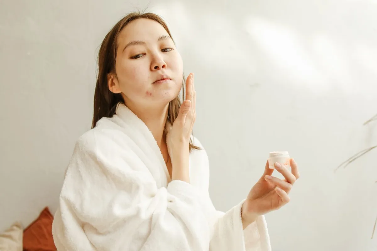 B2C Case Study: Premium Skincare Buyers (Japan & South Korea)
